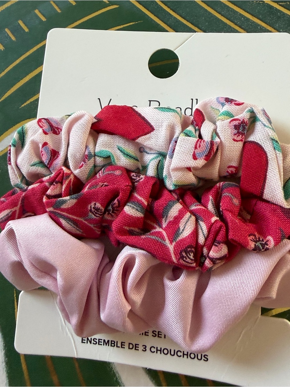 Vera Bradley Imperial Hearts Pink Cotton Scrunchie Set of 3 NWT